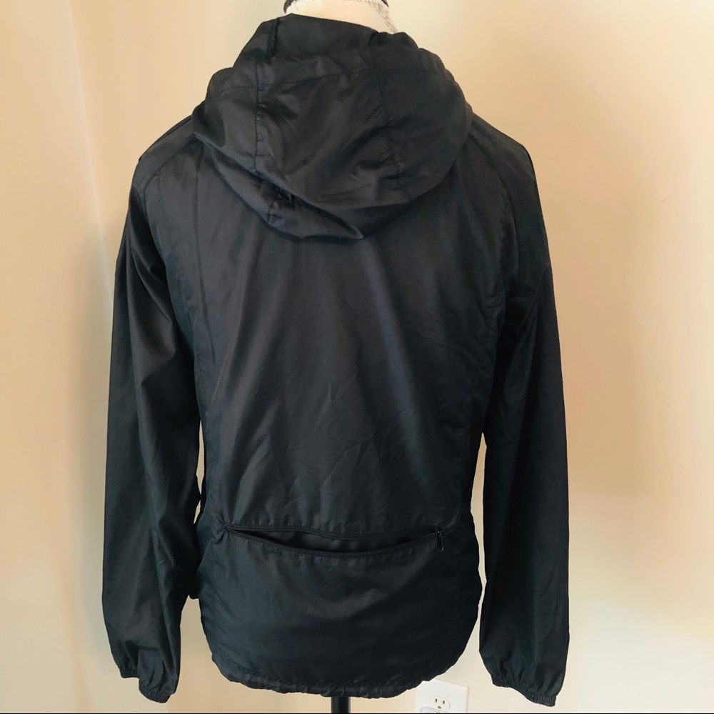 ASICS windbreaker - Picture 3 of 4